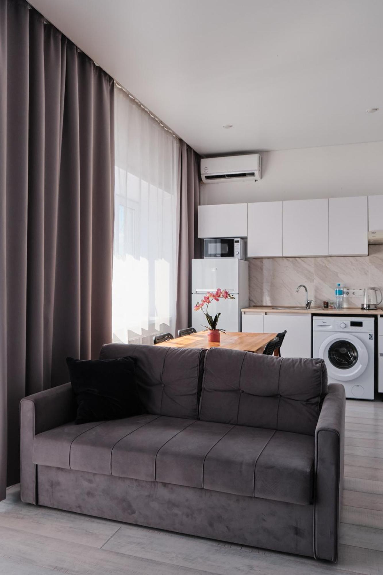 Seven City Apartments Semej Exteriér fotografie